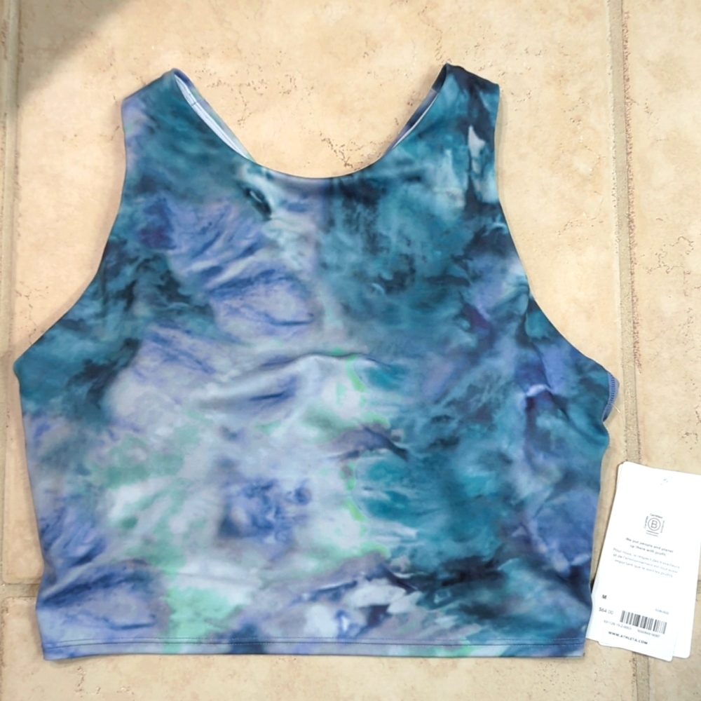 NWT Athleta Medium Conscious Crop Printed